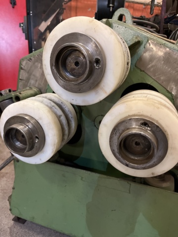 1068710-19 Pipe bending machine Roundo R-2