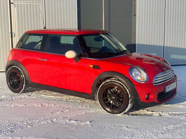 1114443-2 MINI One - 2013