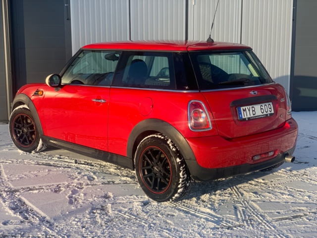 1114443-6 MINI One - 2013