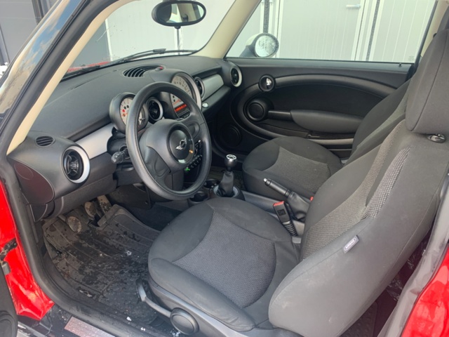 1114443-8 MINI One - 2013