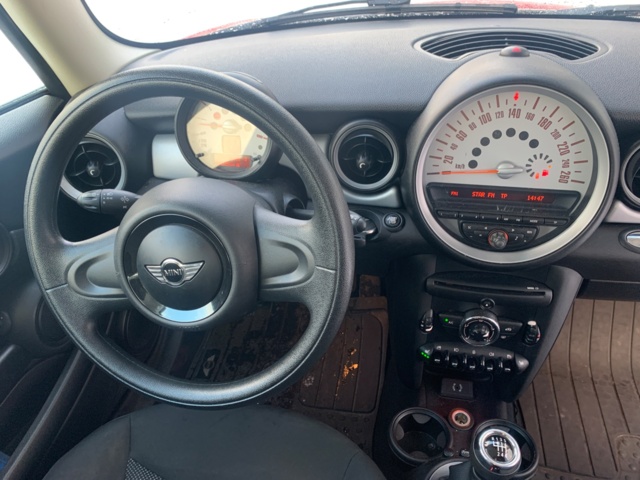 1114443-16 MINI One - 2013