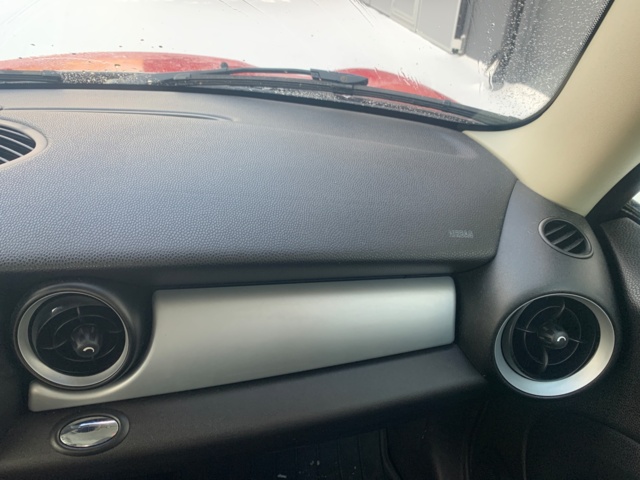 1114443-21 MINI One - 2013