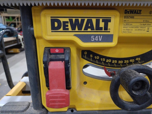 999748-10 Battery-powered Jigsaw DeWalt DCS7485