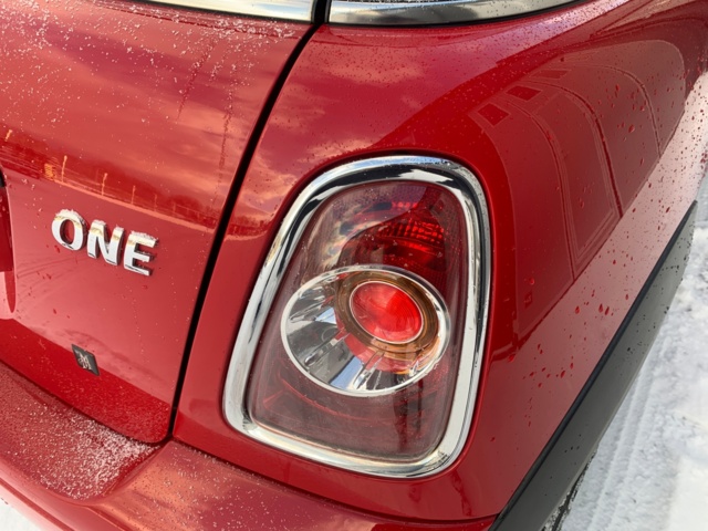 1114443-41 MINI One - 2013