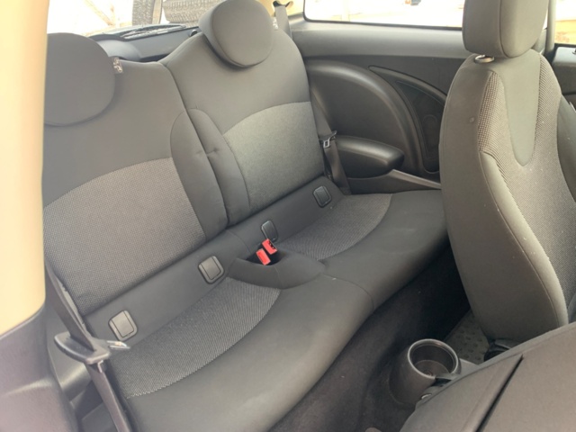 1114443-11 MINI One - 2013