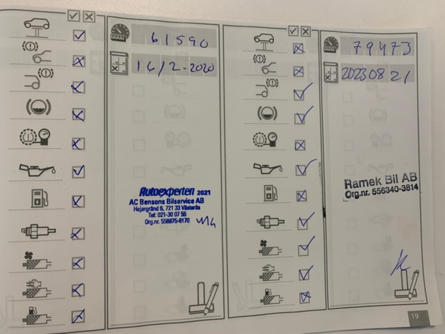 1114443-66 MINI One - 2013