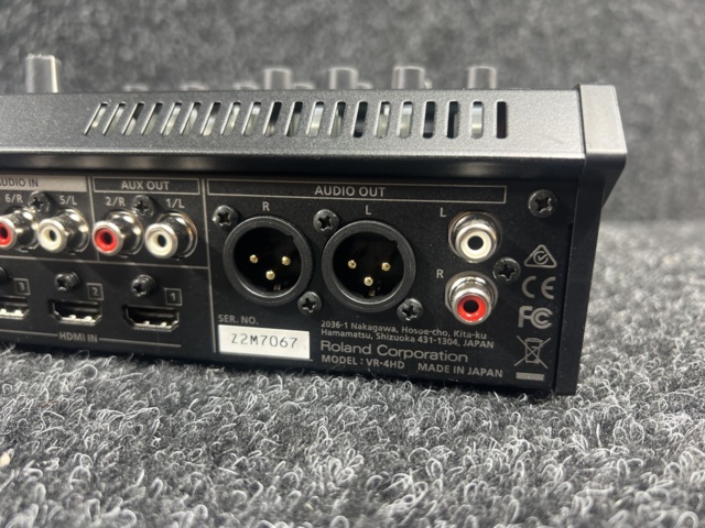 1051360-6 Roland VR-4HD AV-Mixer and Recorder