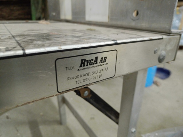 999757-11 Cutting Table For Insulation