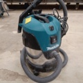 999762-1 Industrial vacuum cleaner Makita VC2012L