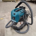 999762-3 Industrial vacuum cleaner Makita VC2012L