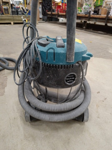 999763-4 Industrial vacuum cleaner Makita VC2012L