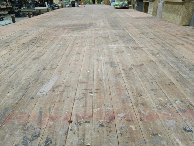 999773-5 Nail table 12x3-Meter