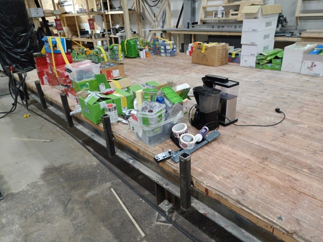 999773-9 Nail table 12x3-Meter