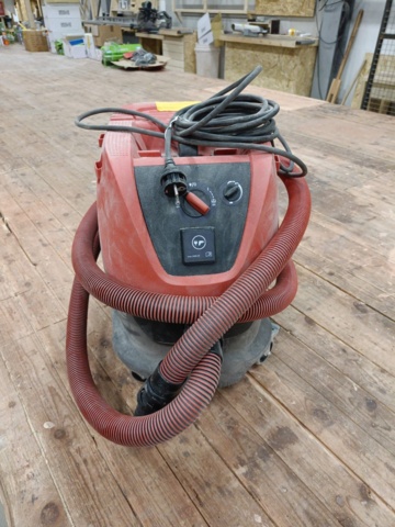 999777-3 Industrial vacuum cleaner Milwaukee AS-30 LAC