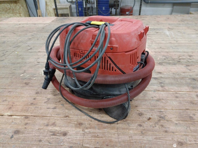 999778-5 Industrial vacuum cleaner Milwaukee AS-30 LAC