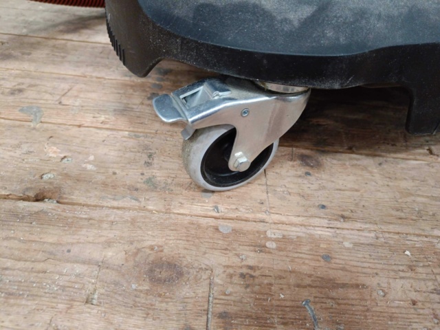 999779-4 Industrial vacuum cleaner Milwaukee AS-30 LAC