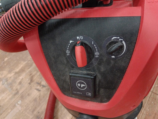 999779-6 Industrial vacuum cleaner Milwaukee AS-30 LAC