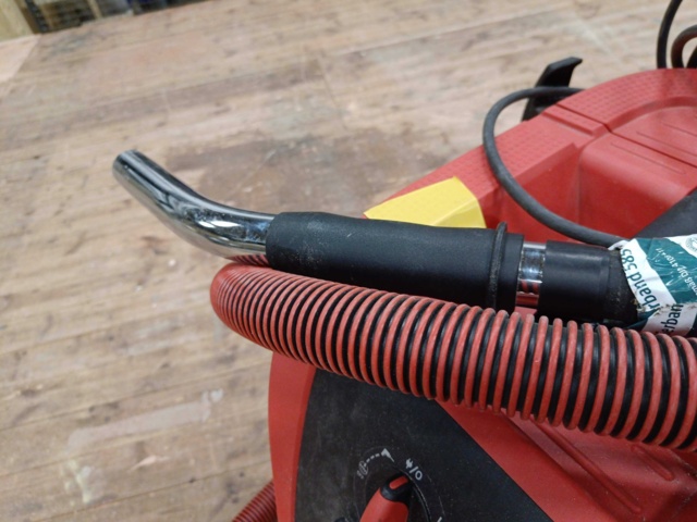 999779-7 Industrial vacuum cleaner Milwaukee AS-30 LAC