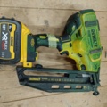 999813-9 Dyckertpistol DeWalt DCN660