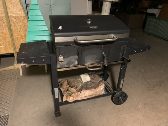 993417-1 Charcoal grill BBQ of Sweden