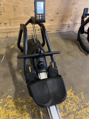 1051366-3 Rowing machine Matrix ROWER-02 - 2019