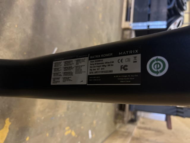 1051366-4 Rowing machine Matrix ROWER-02 - 2019