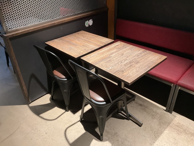 1061815-14 Restaurant furniture tables and chairs