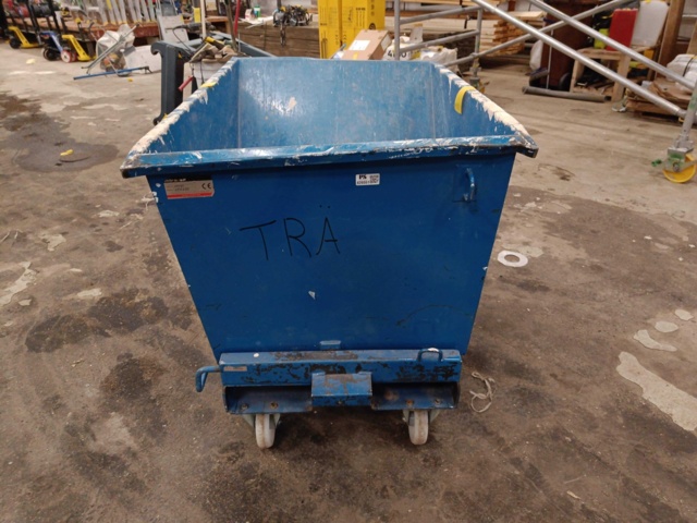 999846-4 Skräpcontainer Tippbar