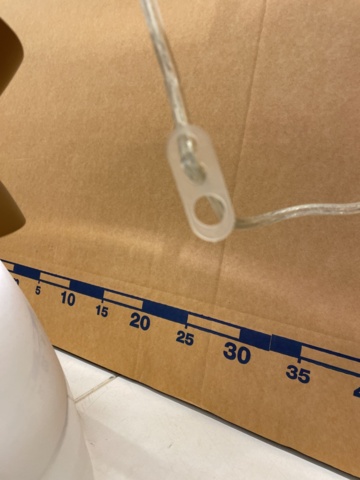 998946-7 Two ceiling lights