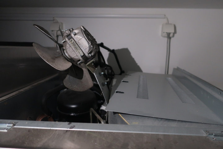 1030015-10 Freezer, Porkka Future F520