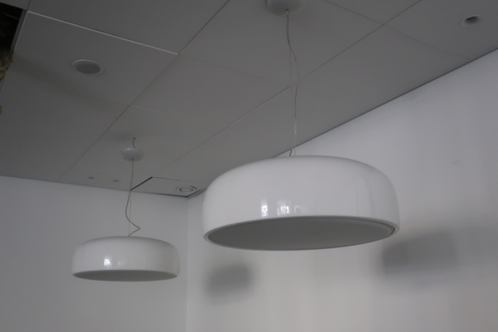 1030021-1 2 ceiling lights, FLOS Smithfield