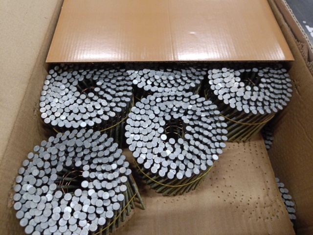 999884-5 Nail & Screw