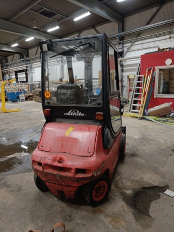 999897-5 Electric truck Linde E20P -2004