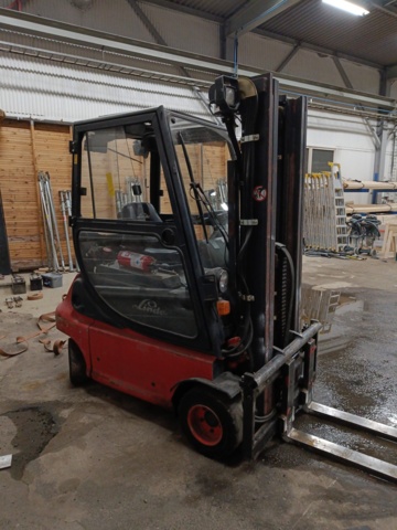 999897-6 Electric truck Linde E20P -2004