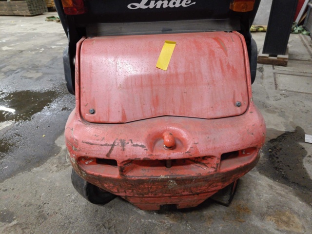 999897-31 Electric truck Linde E20P -2004