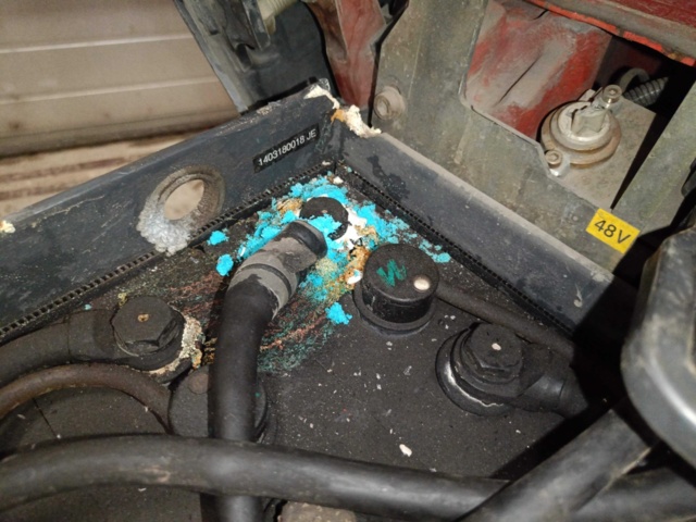 999897-38 Electric truck Linde E20P -2004