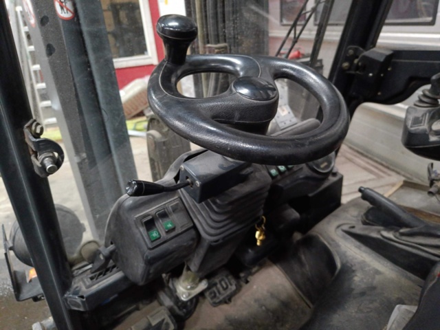 999897-50 Electric truck Linde E20P -2004