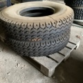 1061773-2 2 st. lastbilsdäck  10.00-20