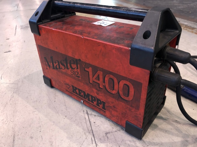 1114879-4 Kemppi Master Stick 1400 puikkohitsauslaite - Ei pohjahintaa