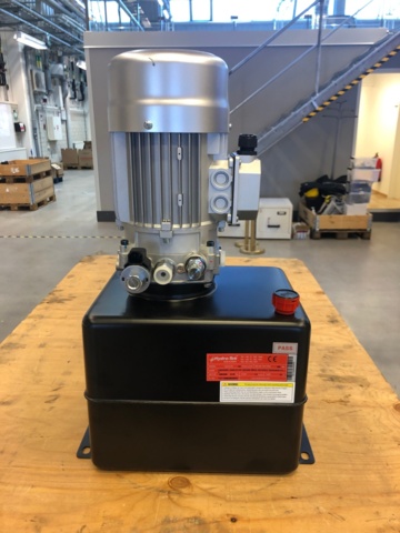 1114821-1 Hydro-Tek Hydraulic pump T40756W1, 15L tank