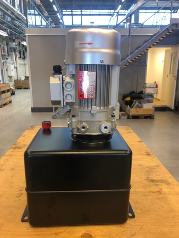 1114821-9 Hydro-Tek Hydraulic pump T40756W1, 15L tank