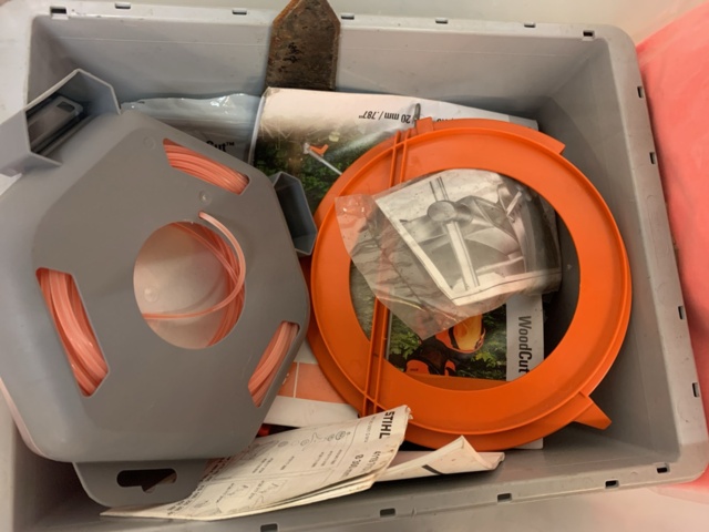 1035359-9 Stihl FS 410 C clearing saw / grass trimmer with protective equipment