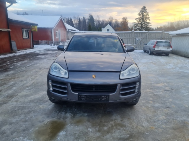 1107873-29 Porsche Cayenne S TipTronic S - 2008
