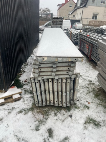 1048192-7 Scaffolding Layher approx. 1000 square meters