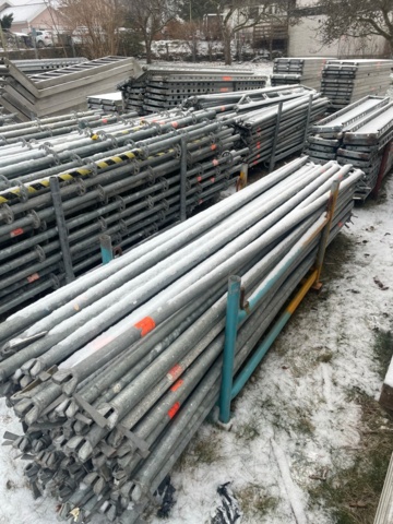 1048192-17 Scaffolding Layher approx. 1000 square meters