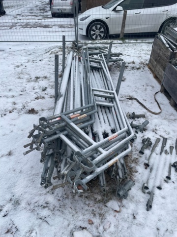 1048192-23 Scaffolding Layher approx. 1000 square meters