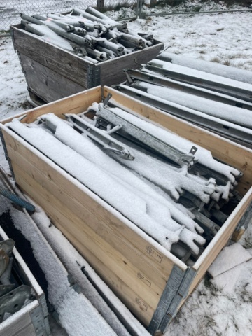 1048192-25 Scaffolding Layher approx. 1000 square meters