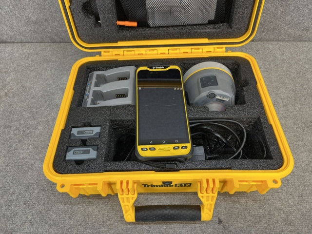 869119-2 GPS & PDA (GNSS system), Trimble R12i