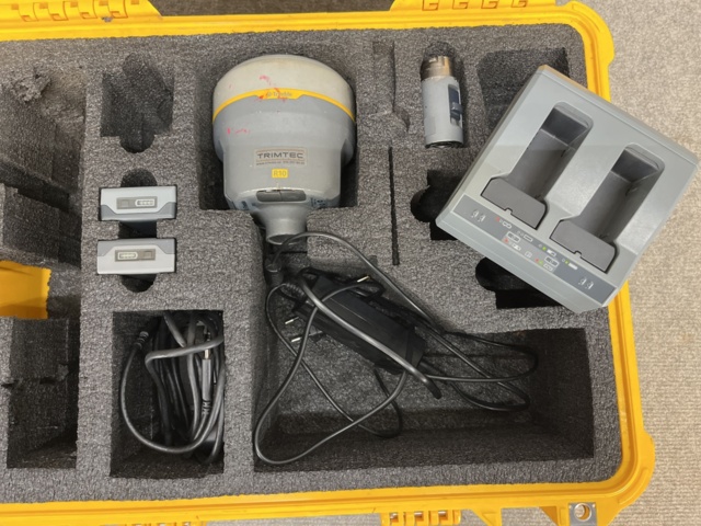 869122-5 GPS & PDA (GNSS system), Trimble R10