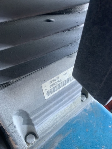 1035374-9 Dual tank compressor